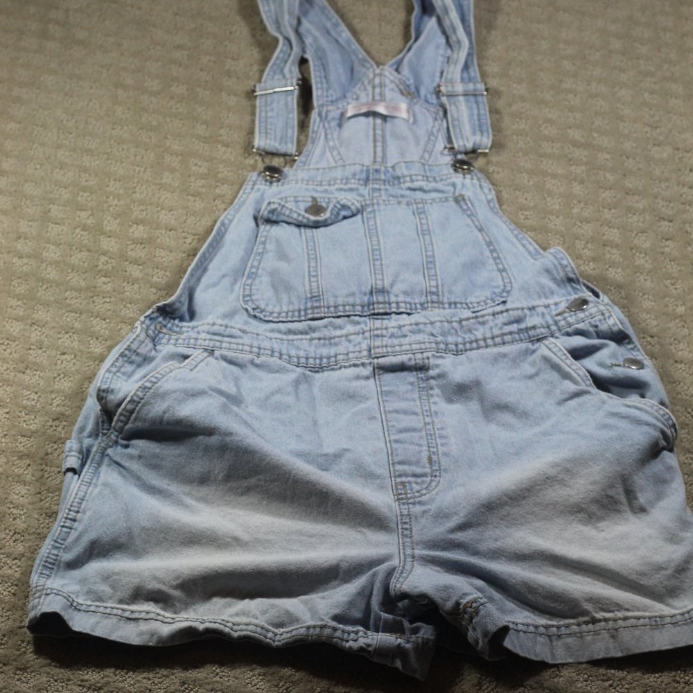 No Boundaries Size 9 Light Blue Jean Overall Shorts